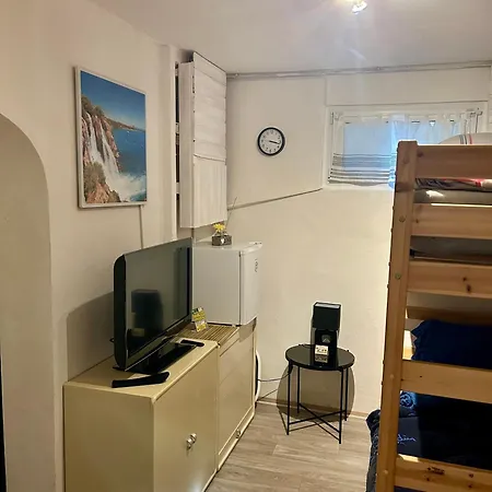 Guest house 1-2 Bettzimmer Creglingen