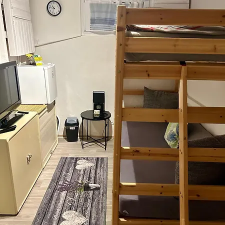 Deine Pension, Double Room P1, 1-2 Beds, 10Qm, Check-In 4Pm - 5Am *