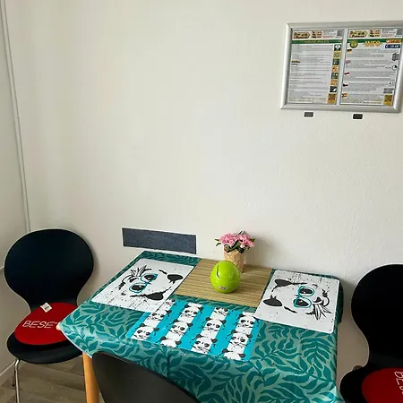 招待所 Deine Pension, Double P1, 1-2 Beds, 10qm, Check-in 4pm - 5am 克雷格林根